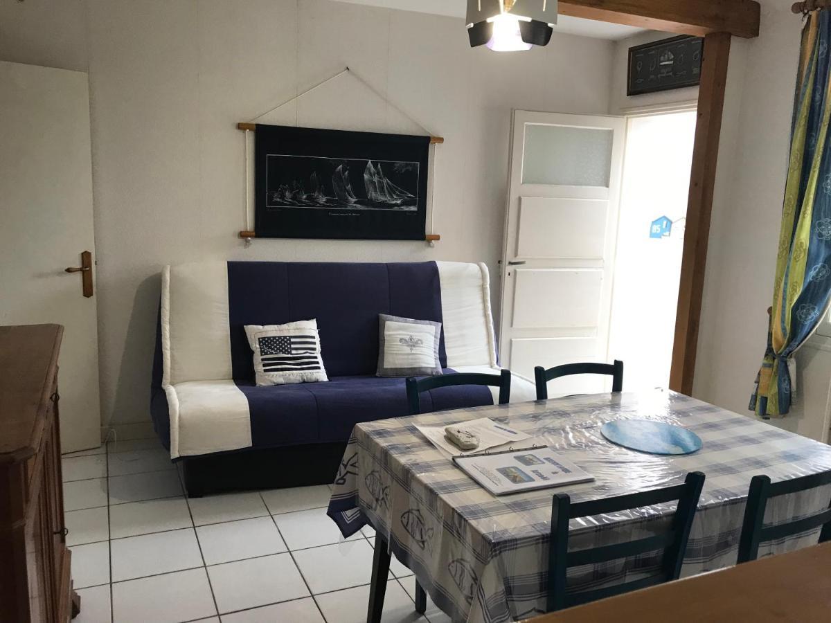 Maison De Vacances Arzael A 200M De La Plage Celebre De Mr Hulot Saint-Nazaire  Eksteriør billede
